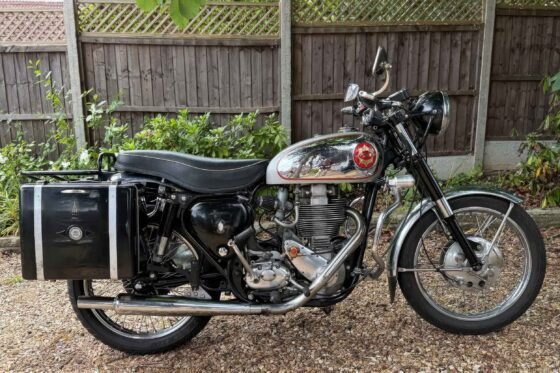 BSA DBD34 'Goldie' in touring spec